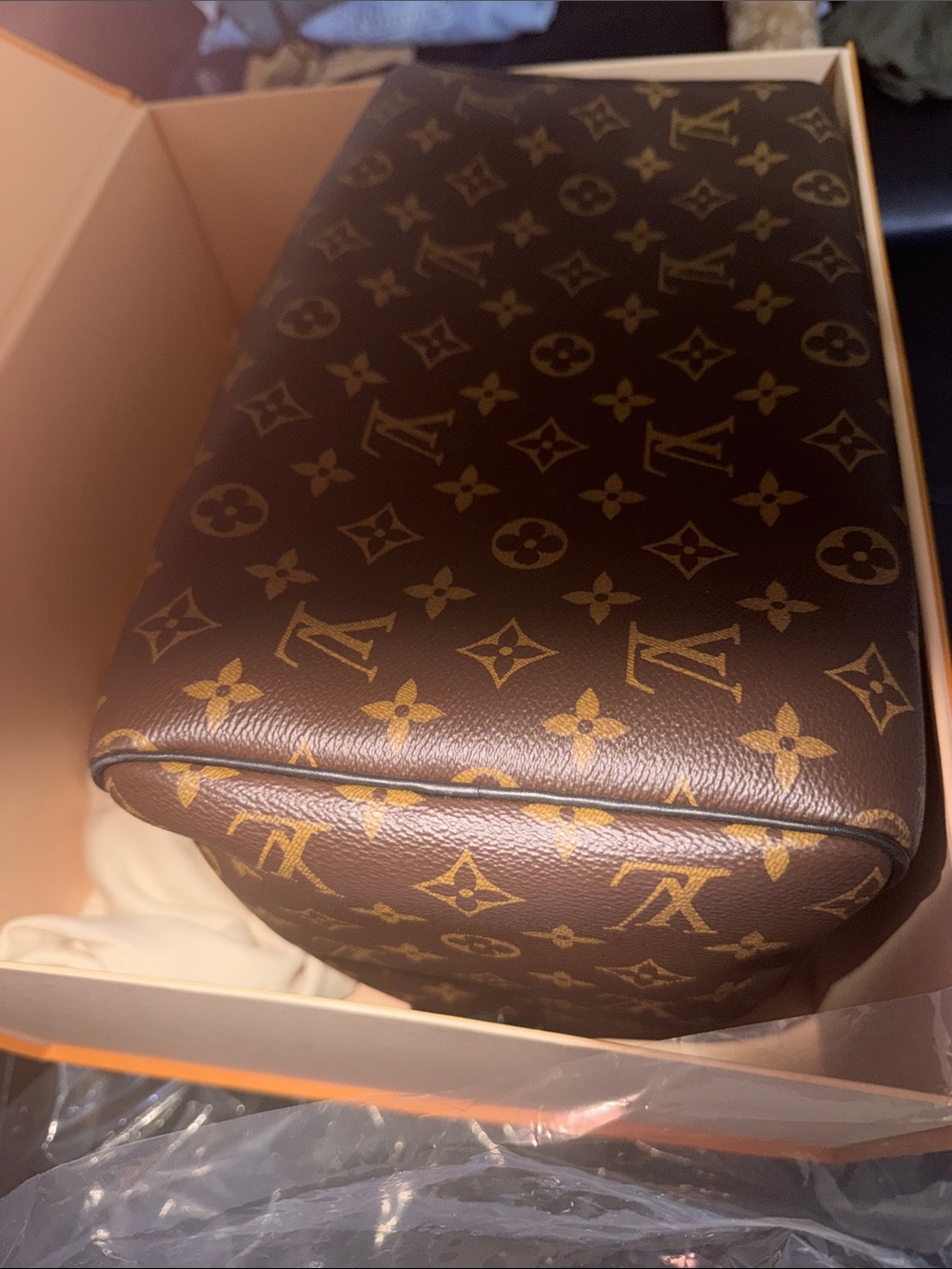 Louis Vuitton Speedy Soft 30 Dark – Monogram Black, style M12243 - Picture 14 of 15